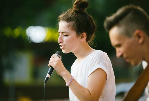 7 Innocent-Sounding Phrases Covert Narcissists say in arguments to Break You Down