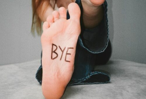 Discover 10 things covert narcissists say before discarding you. Learn the hidden warning signs, manipulative phrases, and emotional tactics to recognize toxic relationships before it's too late.