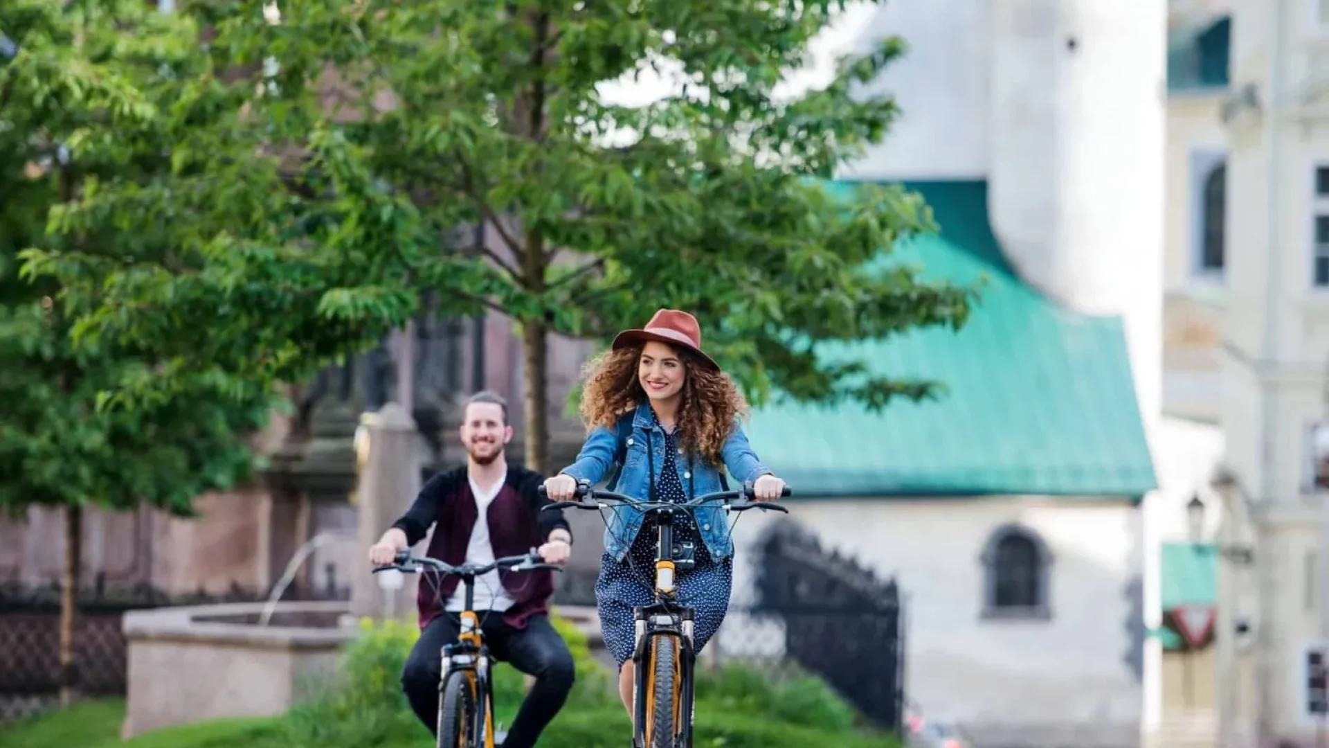 These 11 narcissitic parent quotes reveal a lot about the narcissistic parents' psychology and how they control everything around them